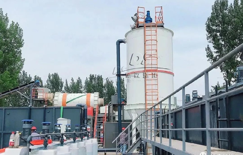 撬装式河道淤泥清理淋洗设备.jpg 撬装式河道淤泥清理淋洗设备修复现场.jpg