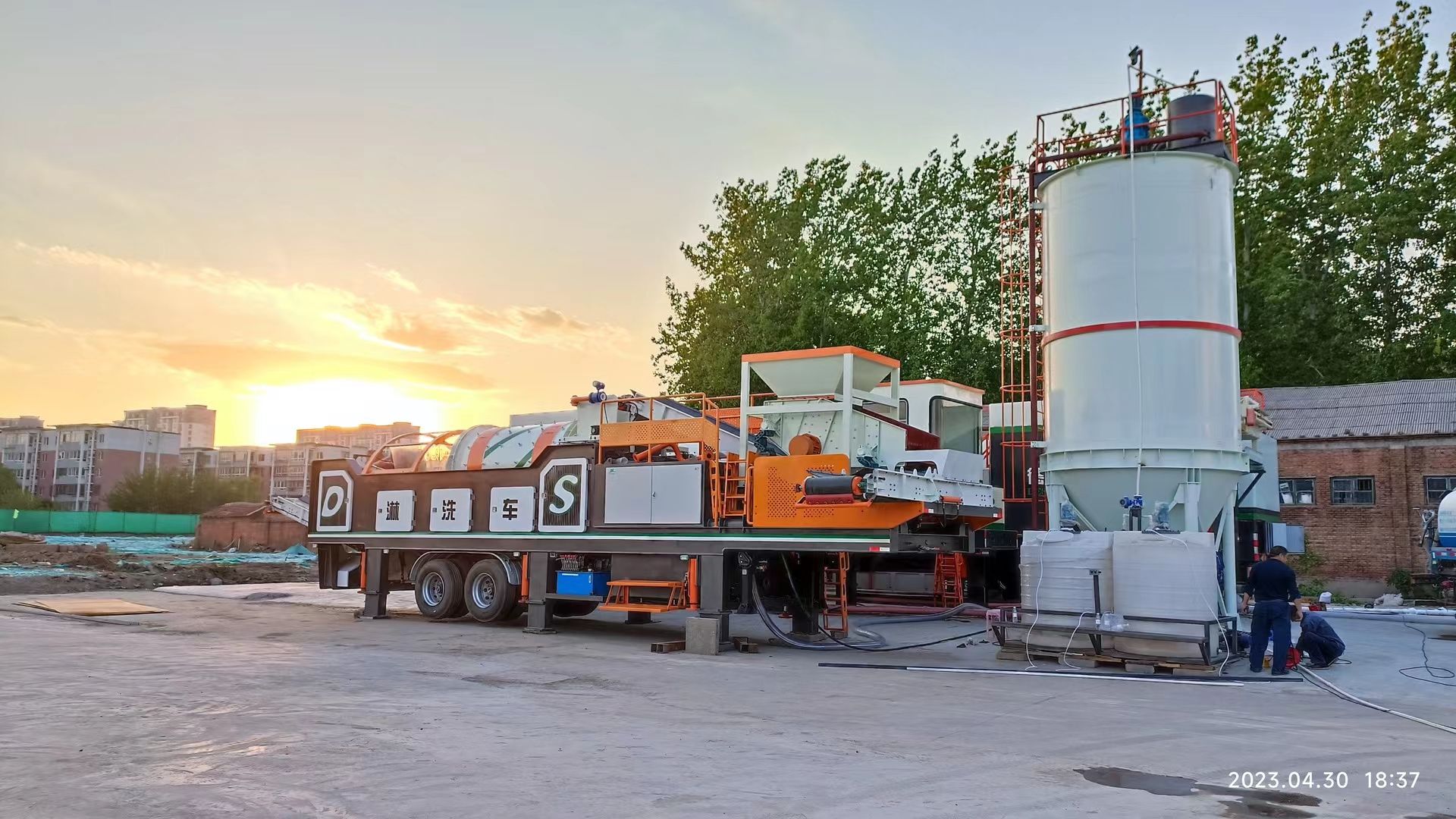 w66最给力淋洗车奔赴北京